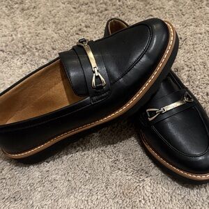 Naturalizer Black Leather Women's Bit Loafers